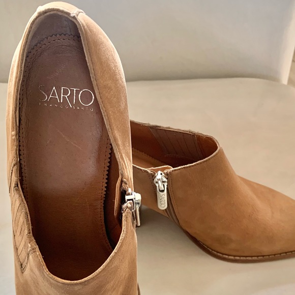 Franco Sarto Leather closed shoes - Picture 8 of 8